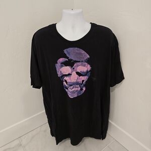 Robert Graham Black Tee with Pink Skull Graphic